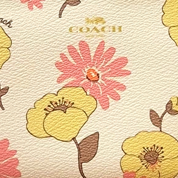 Coach Floral Wristlet - Picture 8 of 9